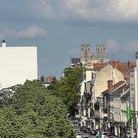 Reims Voyage Apartamento Exterior foto
